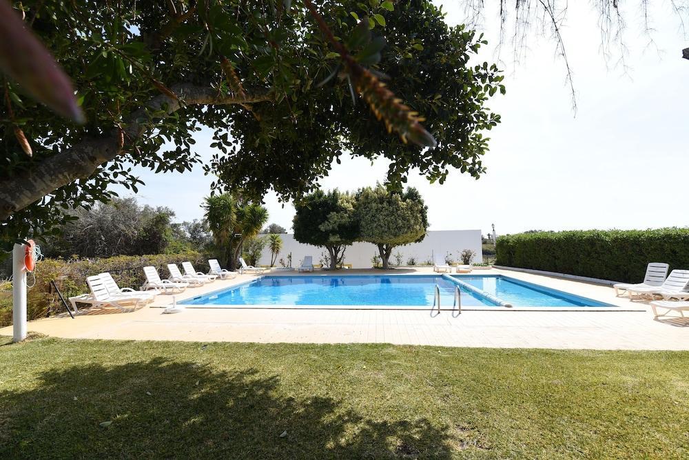 Monte Dos Avos Village - Pet Friendly Тавира Екстериор снимка